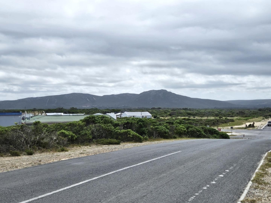 0 Bedroom Property for Sale in Pearly Beach Western Cape